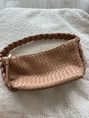 Woven Shoulder Bag